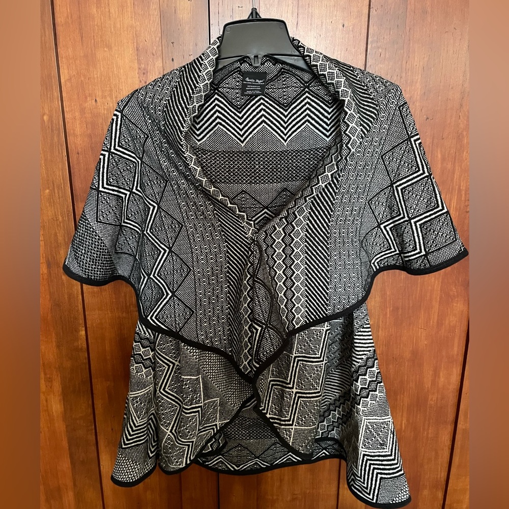 Cardigan Cape, One Size - Picture 1 of 3